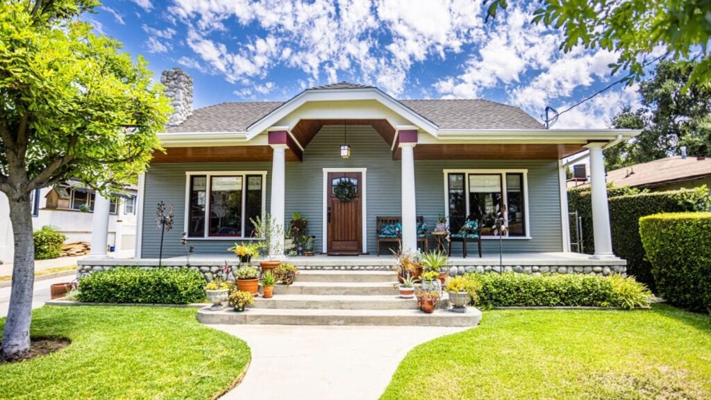 Boost Your Homes Value 10 Essential Painting Tips For Selling Fast V1