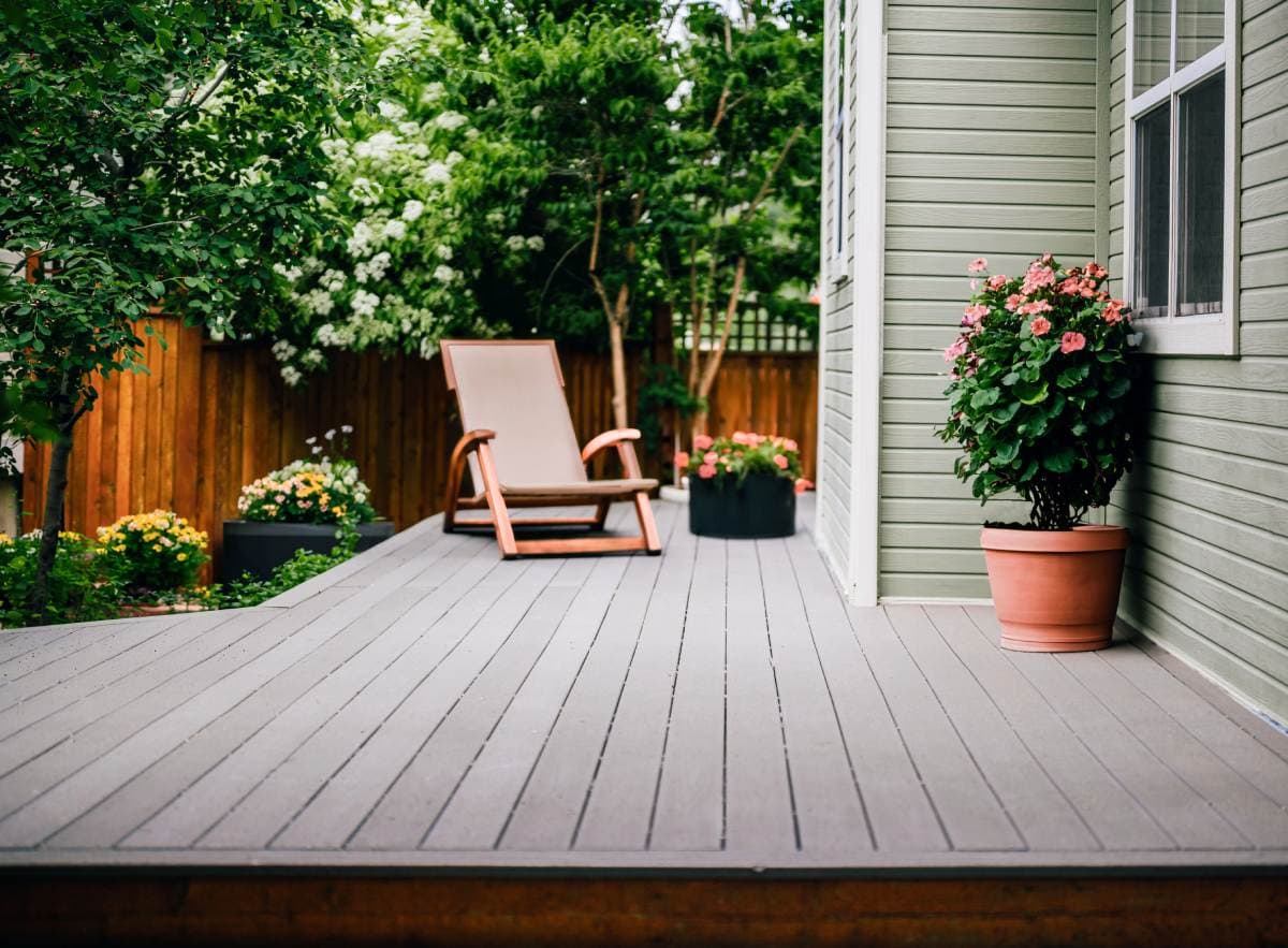 Deck And Fence Staining1 3