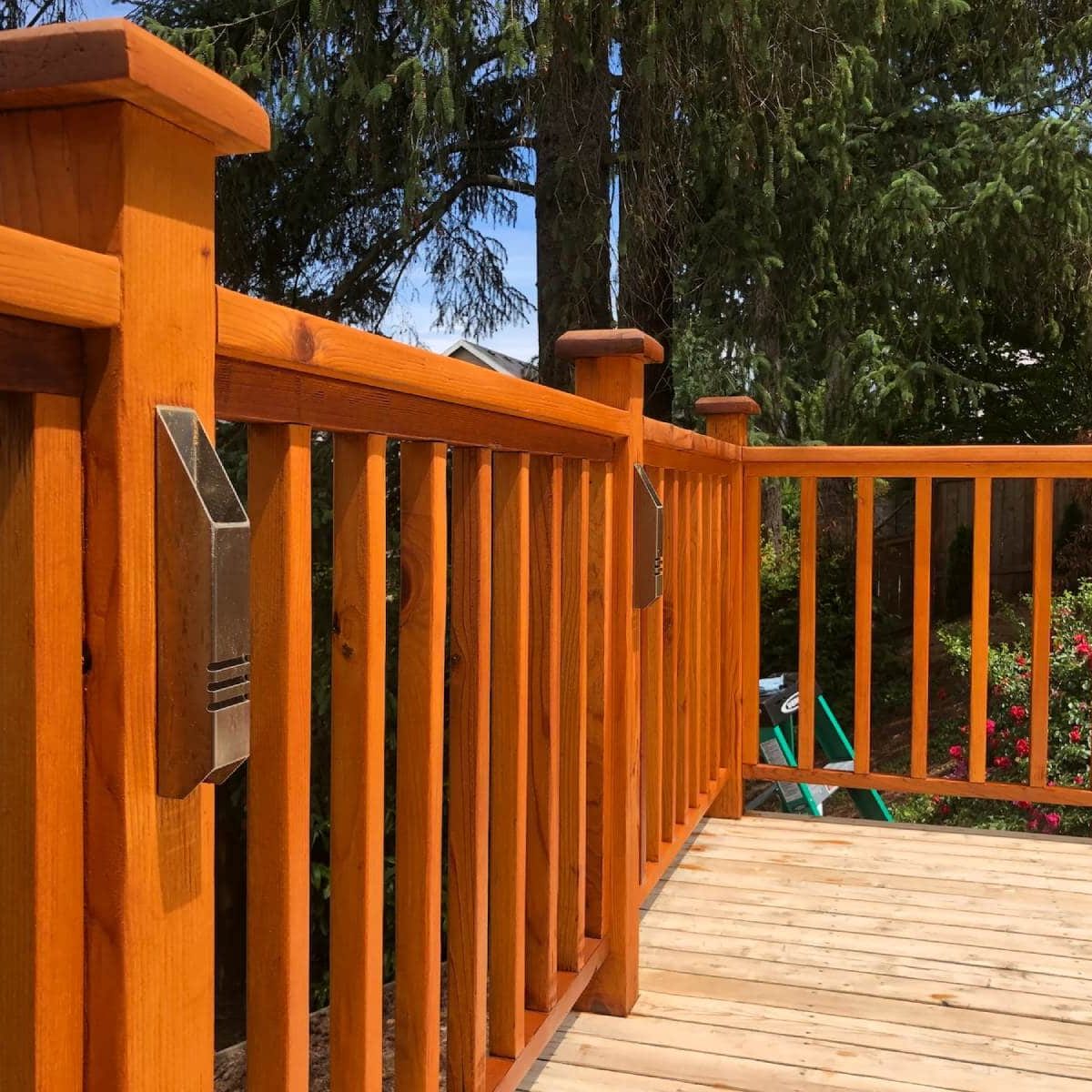 Deck And Fence Staining1 2jpg